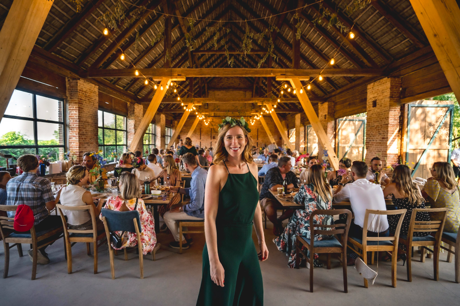 Impreza firmowa blisko natury - garden party z przyjaciółmi w Obiekt Lato.